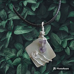 Amethyst Chip Wire Wrapped Shell Necklace £7.00
